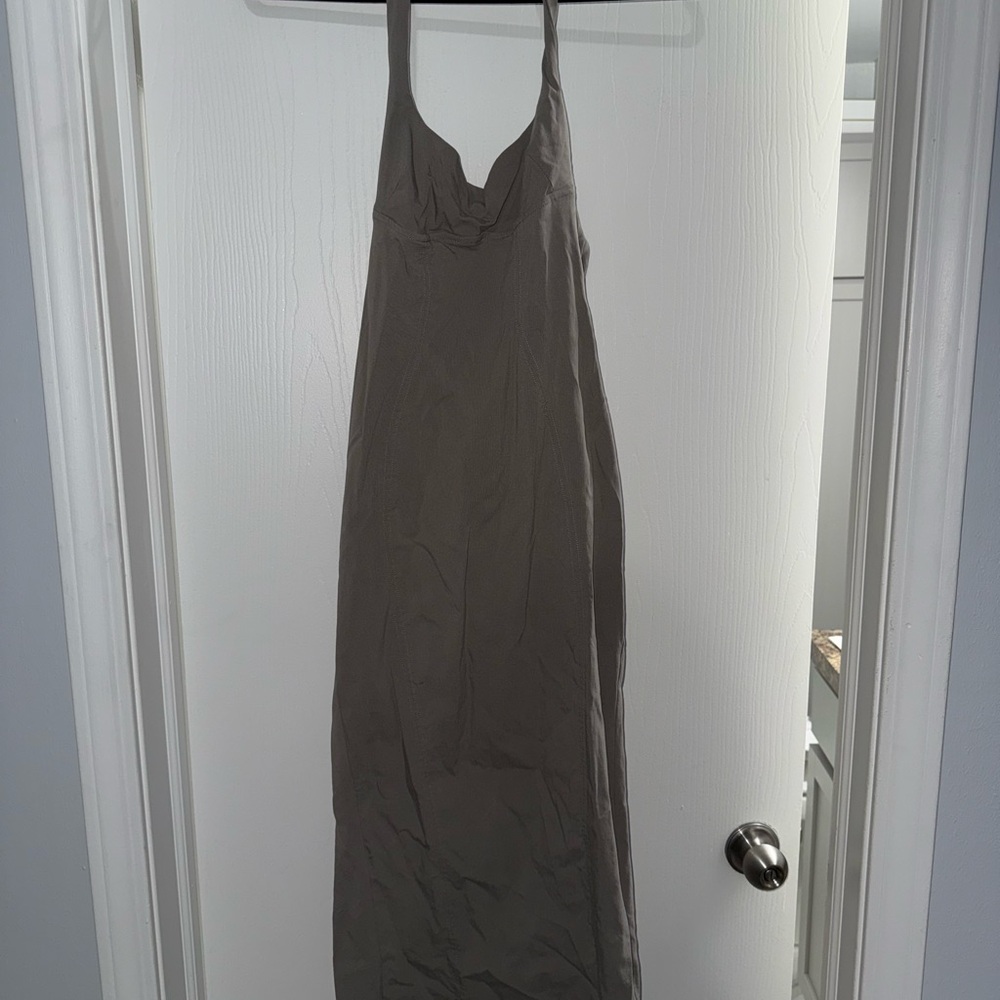 Elegant Gray Maxi Dress